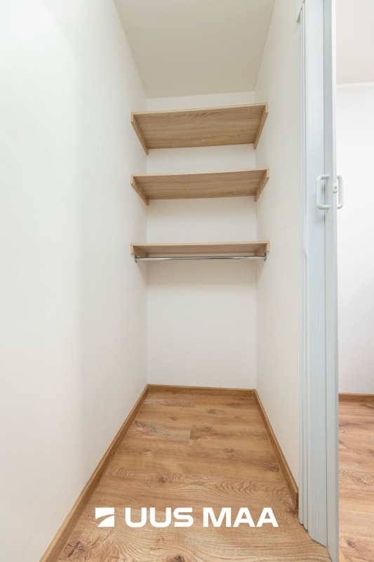 Tallinn, Mustamäe linnaosa, Kadaka, Kadaka tee 165