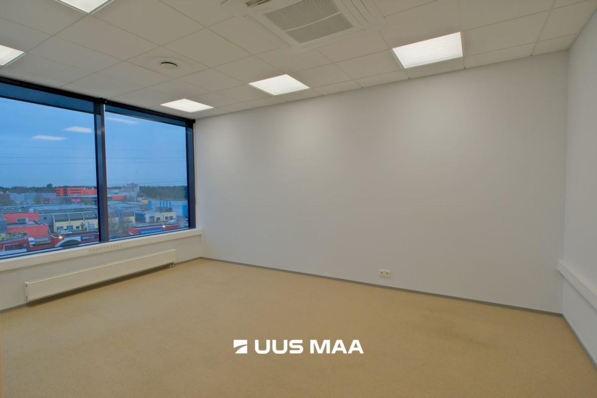 Tallinn, Kristiine linnaosa, Pärnu mnt 186