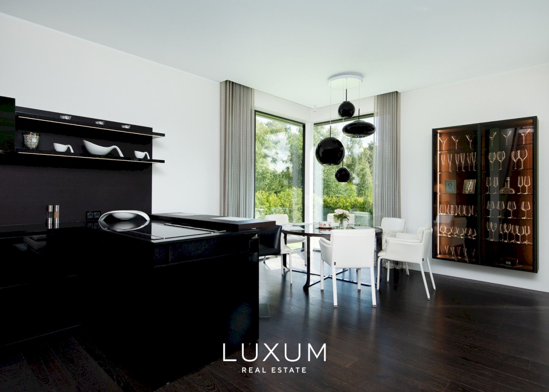 Tallinn, Pirita linnaosa, Palderjani tn 11