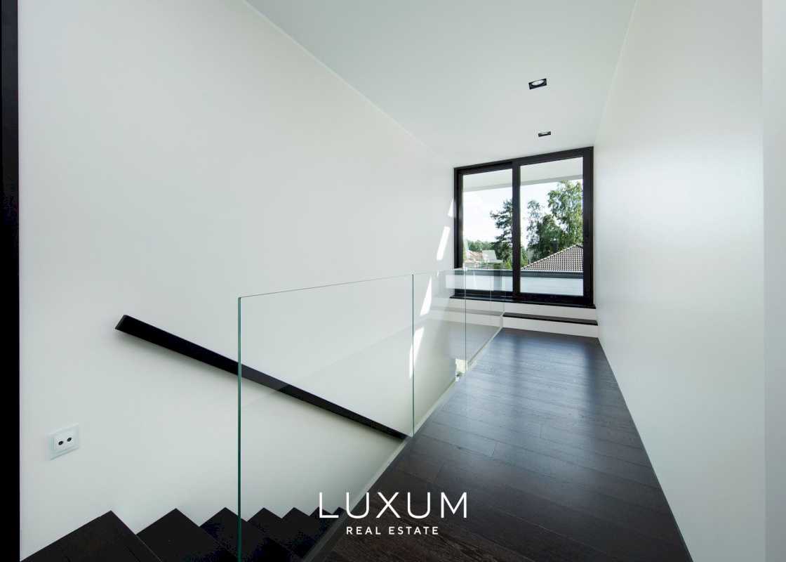 Tallinn, Pirita linnaosa, Palderjani tn 11