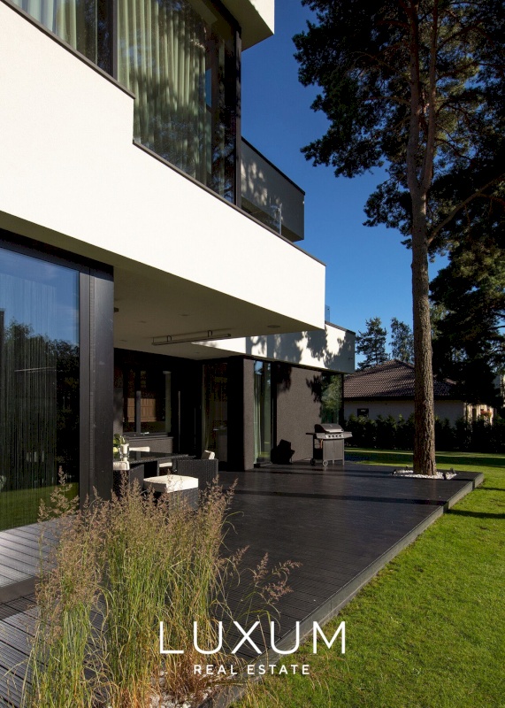 Tallinn, Pirita linnaosa, Palderjani tn 11