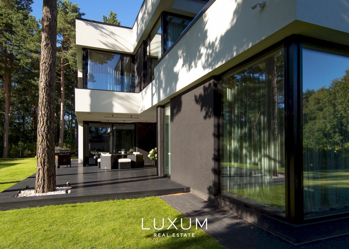 Tallinn, Pirita linnaosa, Palderjani tn 11