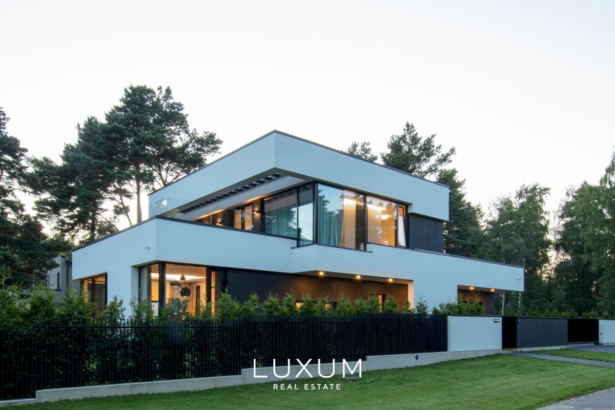 Tallinn, Pirita linnaosa, Palderjani tn 11