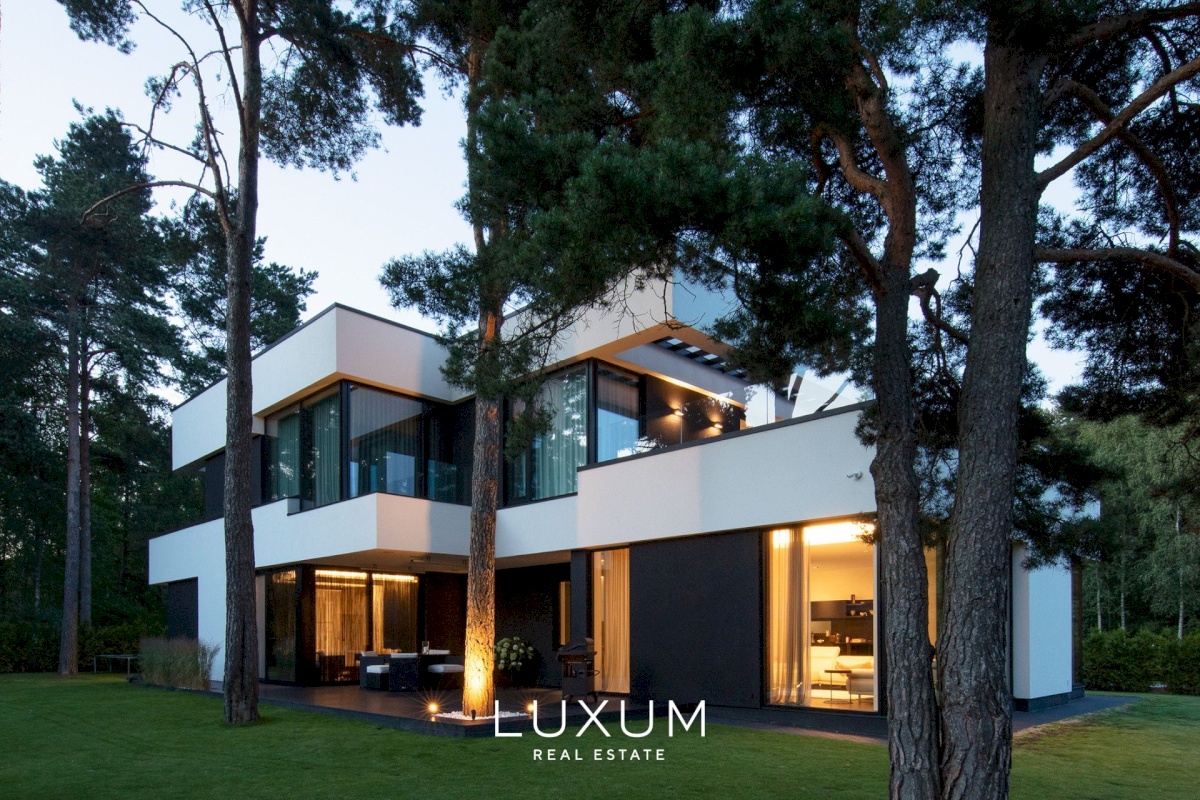 Tallinn, Pirita linnaosa, Palderjani tn 11