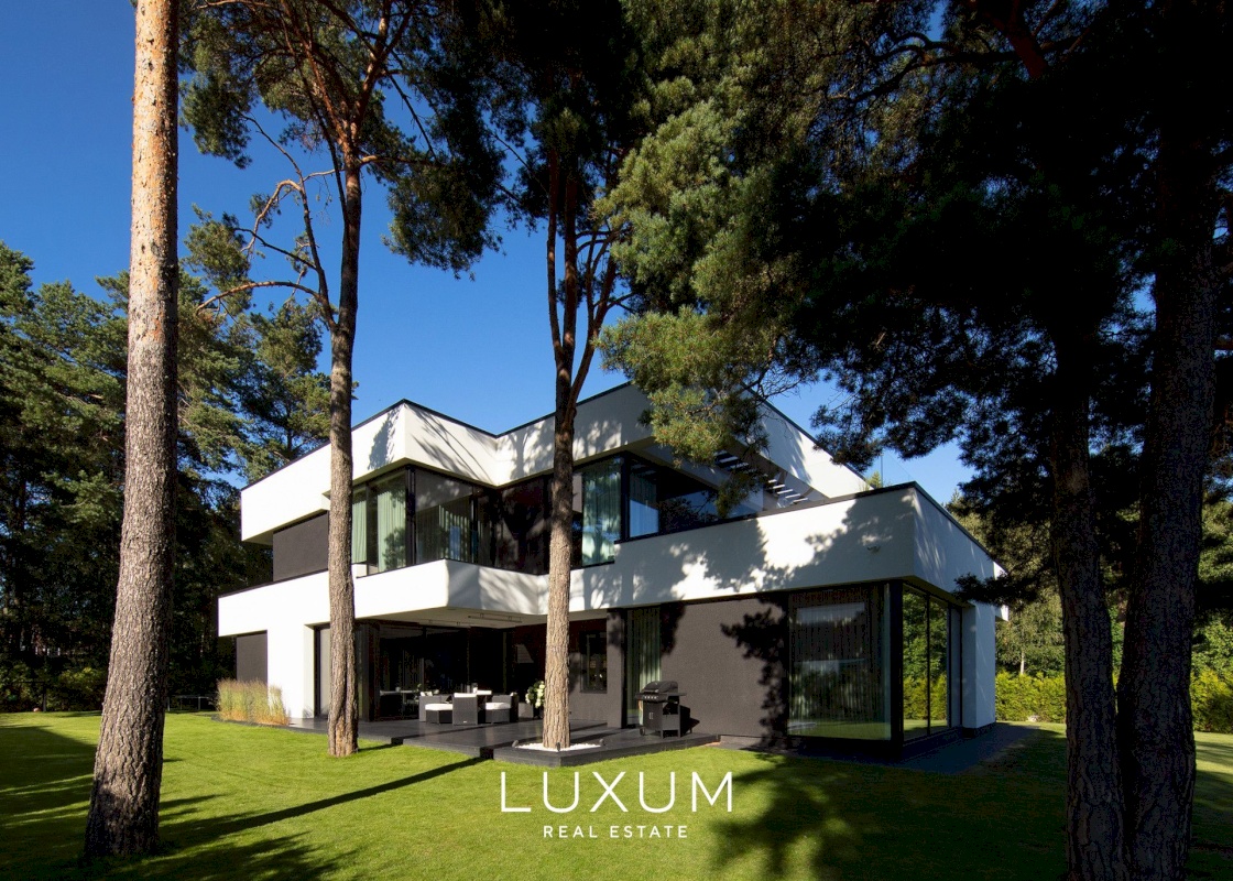 Tallinn, Pirita linnaosa, Palderjani tn 11