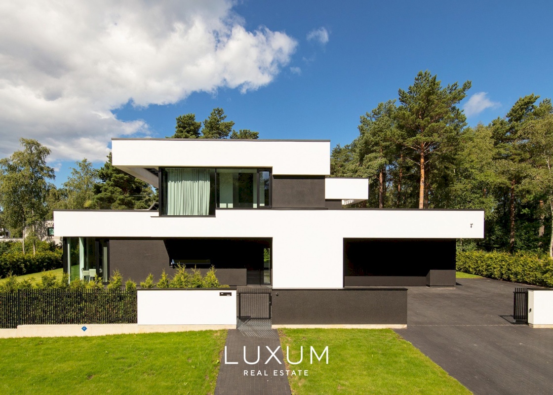 Tallinn, Pirita linnaosa, Palderjani tn 11