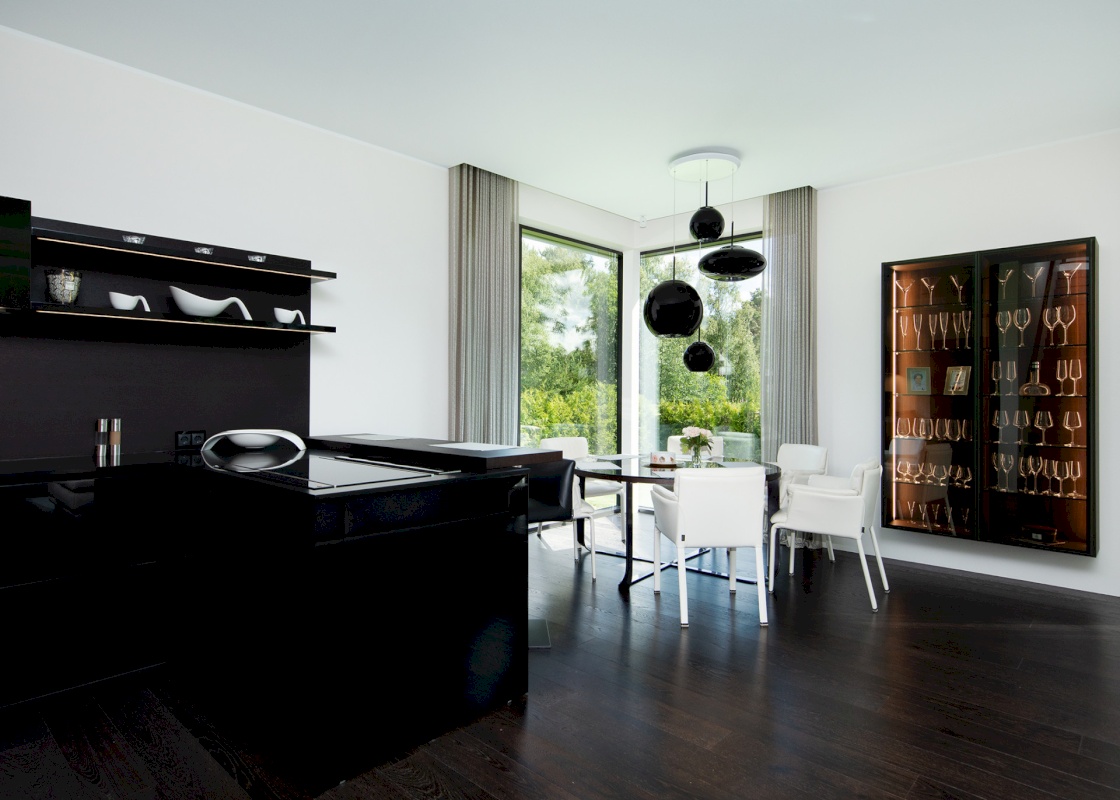 Tallinn, Pirita linnaosa, Palderjani tn 11