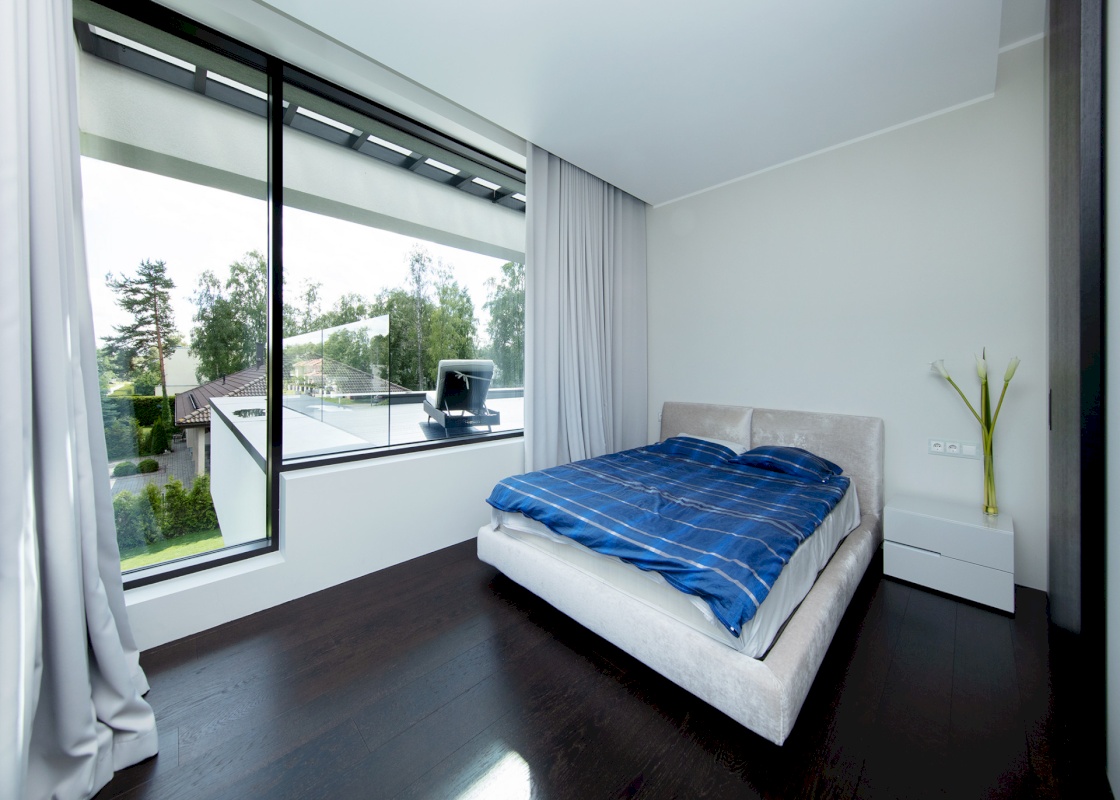 Tallinn, Pirita linnaosa, Palderjani tn 11