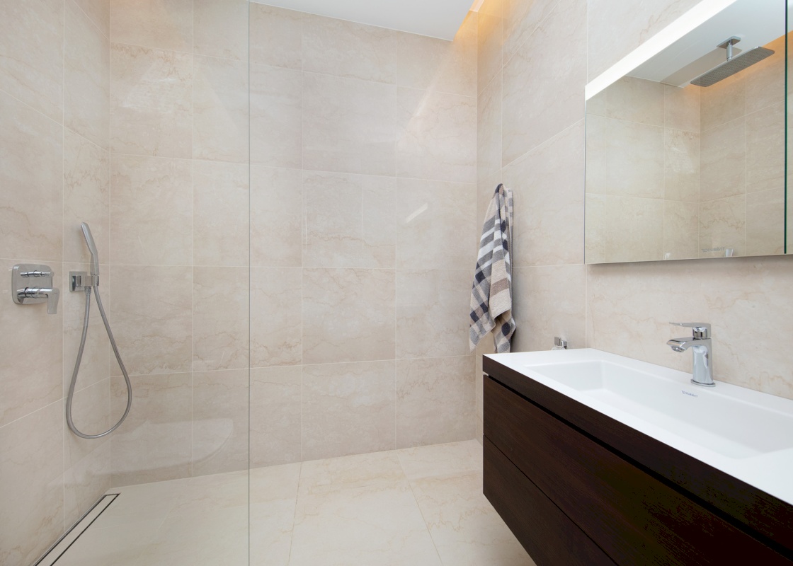 Tallinn, Pirita linnaosa, Palderjani tn 11