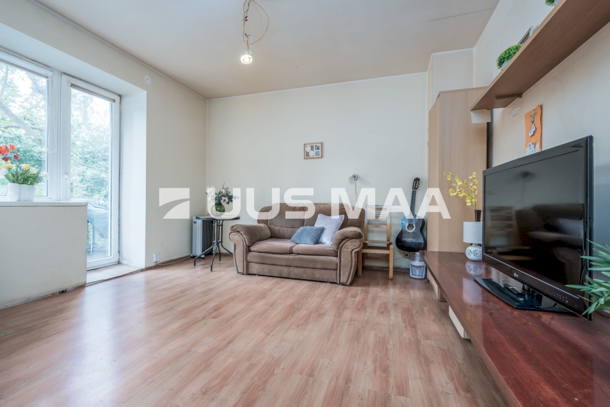 Lääne-Harju vald, Karjaküla alevik, Keila tee 9