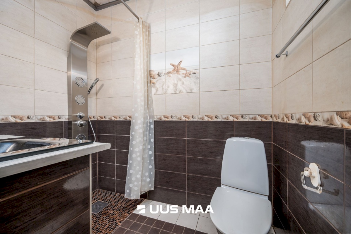 Lääne-Harju vald, Karjaküla alevik, Keila tee 9