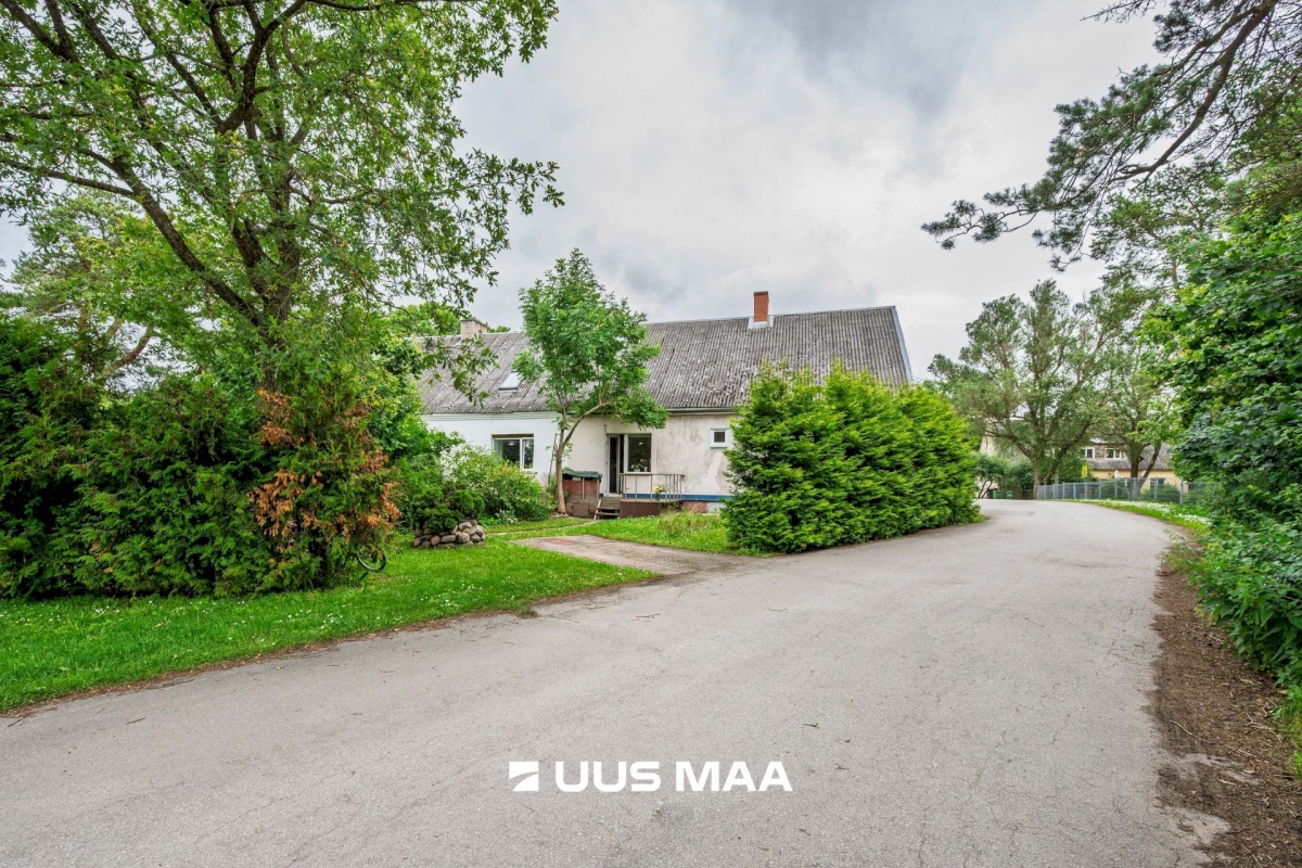 Lääne-Harju vald, Karjaküla alevik, Keila tee 9