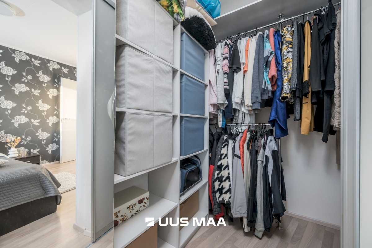 Keila linn, Vasara 9