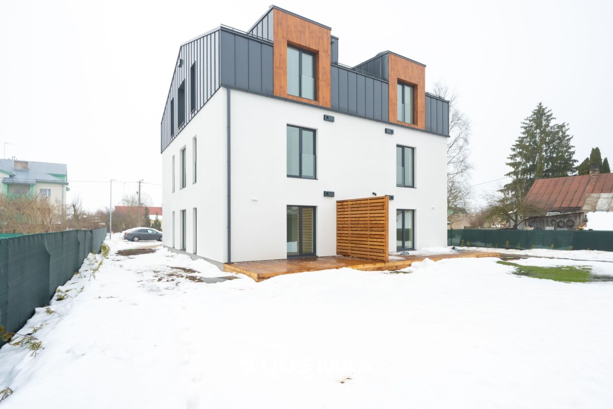 Rakvere linn, Terase 13-2