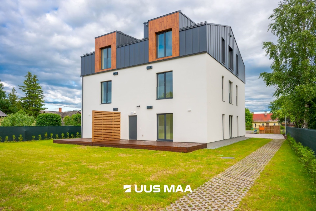 Rakvere linn, Terase 13-2