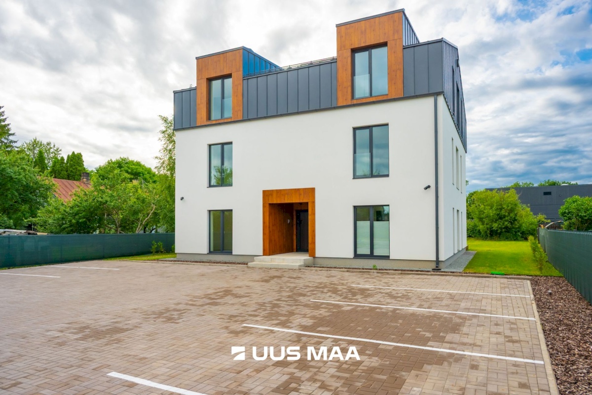 Rakvere linn, Terase 13-2
