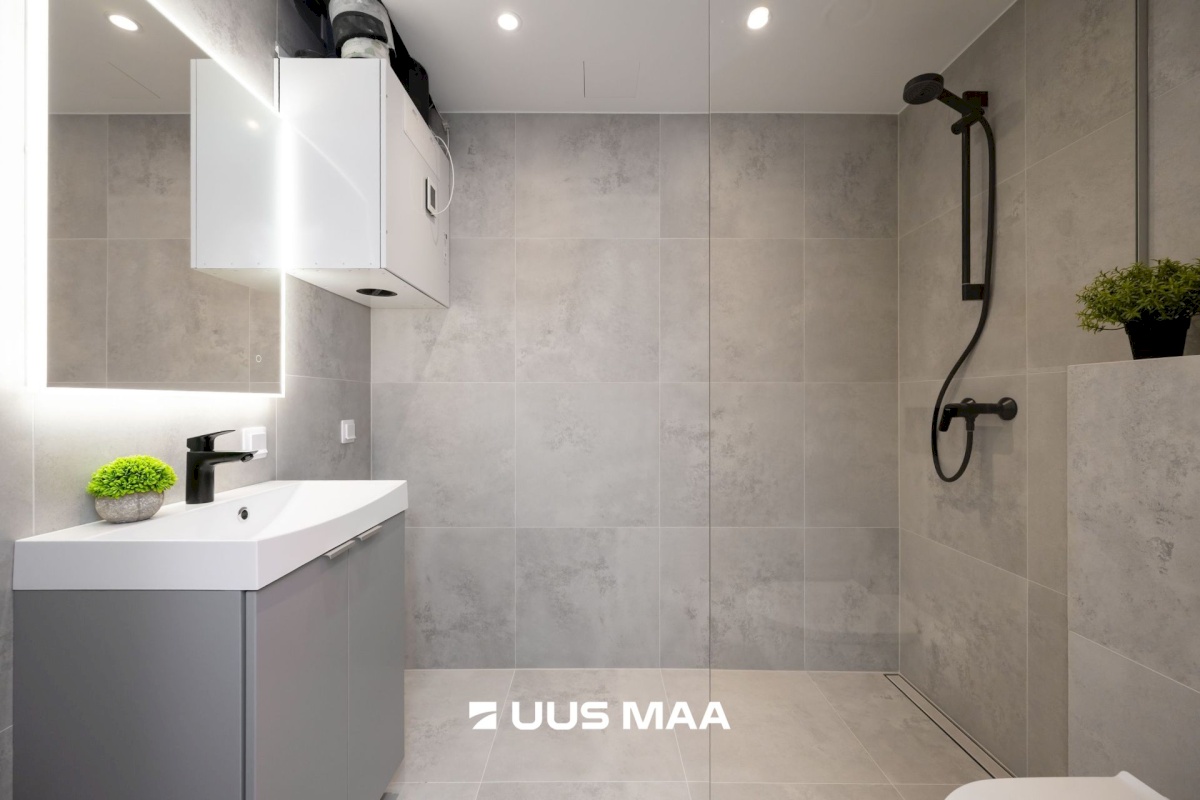 Rakvere linn, Terase 13-4