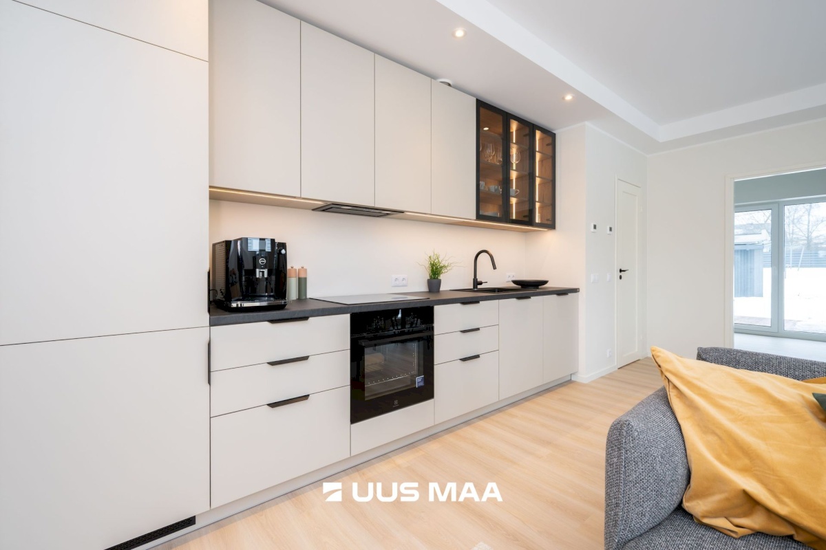 Rakvere linn, Terase 13-4