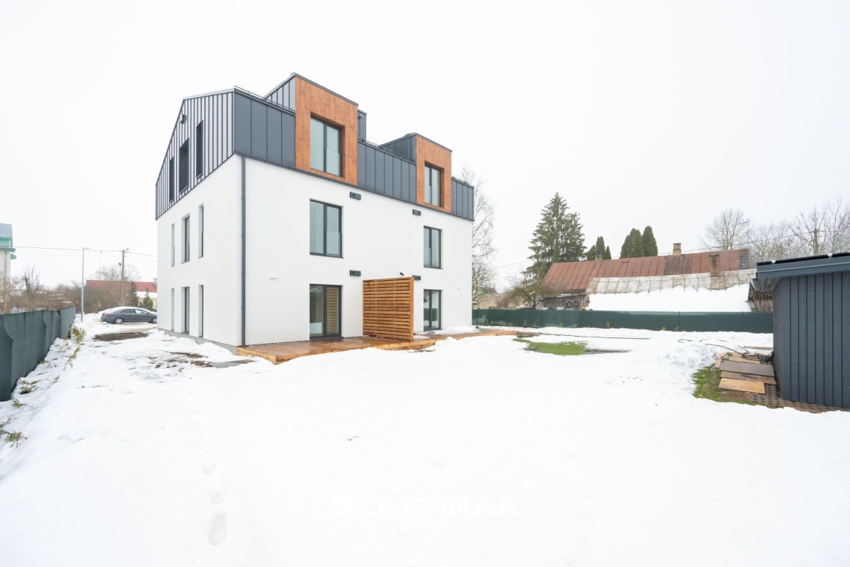 Rakvere linn, Terase 13-6