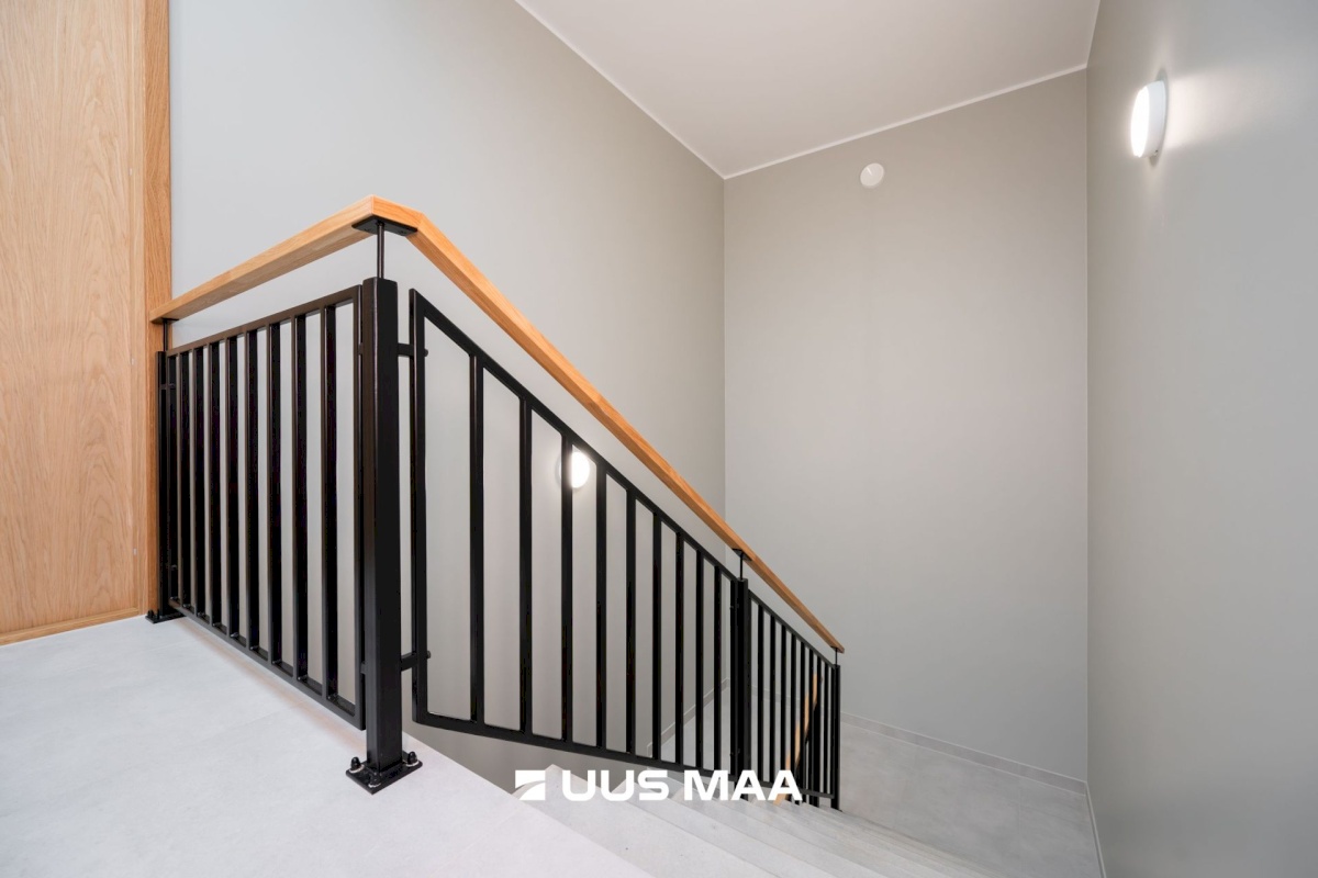 Rakvere linn, Terase 13-5