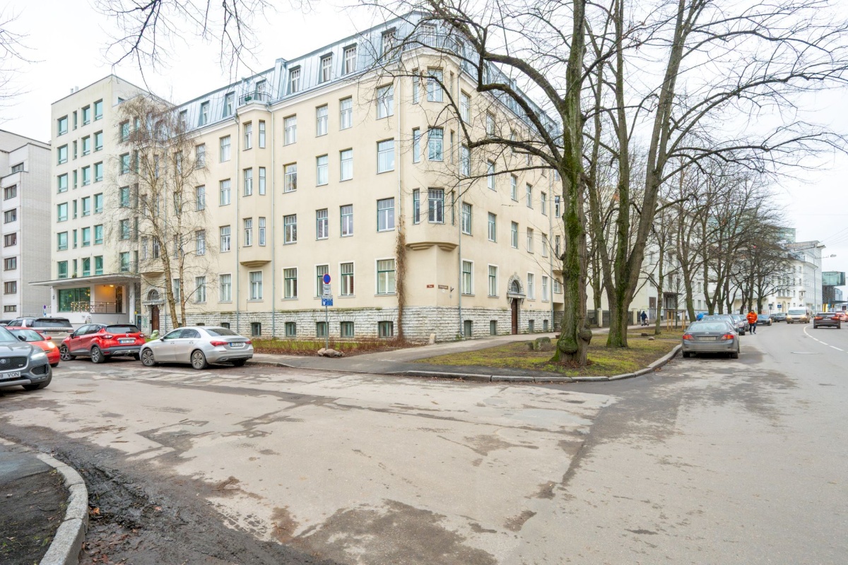 Tallinn, Kesklinna linnaosa, Kadriorg, Tina 23