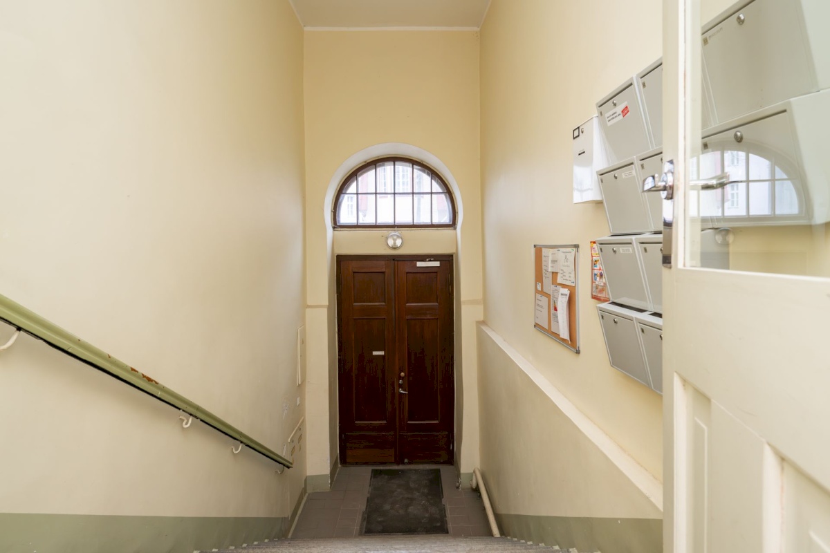 Tallinn, Kesklinna linnaosa, Kadriorg, Tina 23