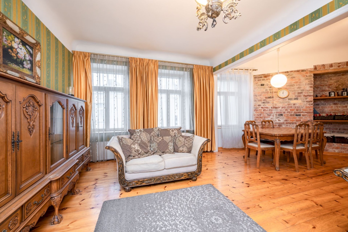 Tallinn, Kesklinna linnaosa, Kadriorg, Tina 23