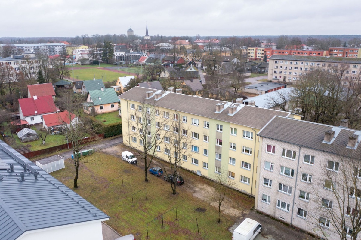 Paide linn, Paide linn, Ehitajate 2