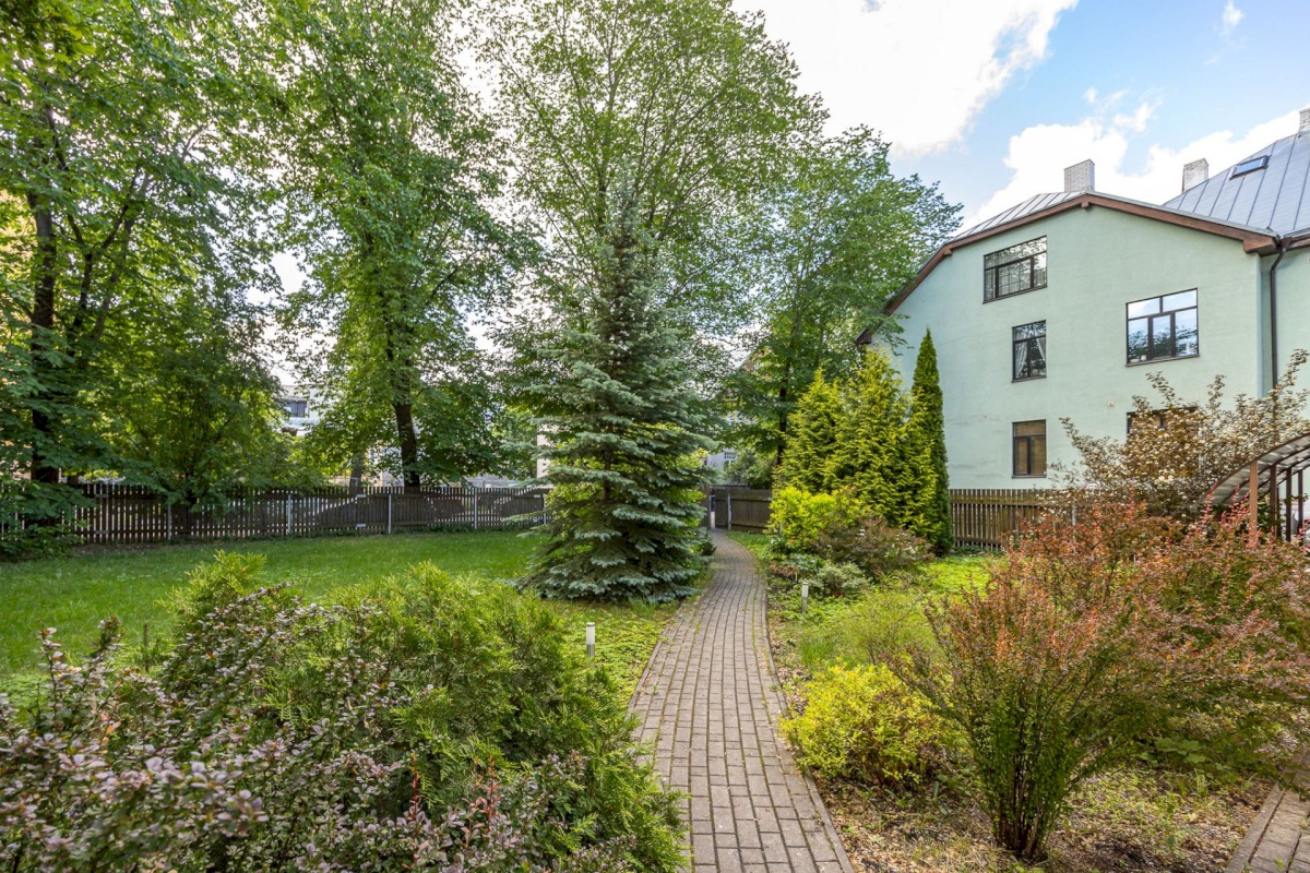 Tallinn, Kesklinna linnaosa, Kadriorg, Raua 51