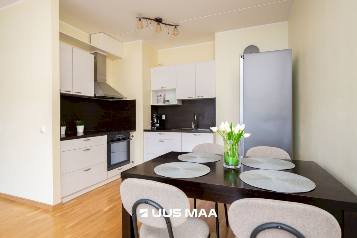 Tallinn, Mustamäe linnaosa, Keskuse 14a