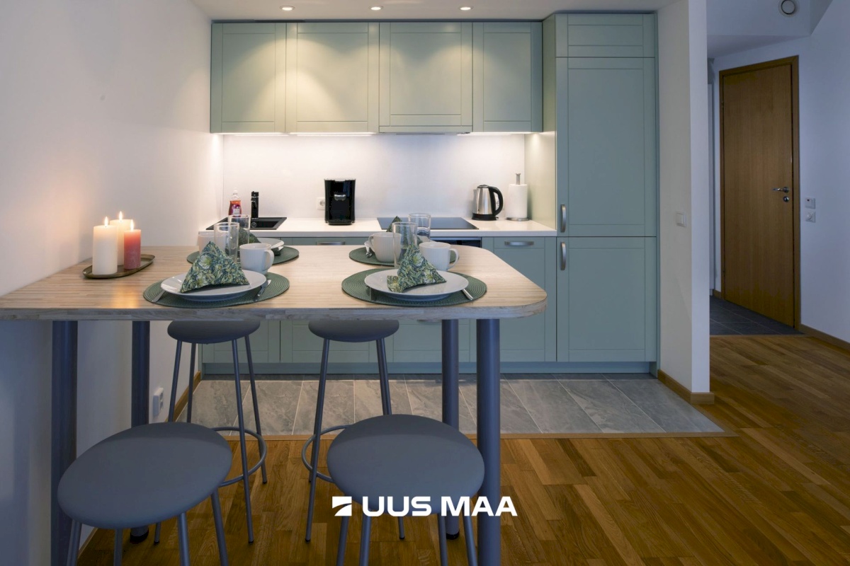 Tallinn, Kesklinna linnaosa, Roosikrantsi 13