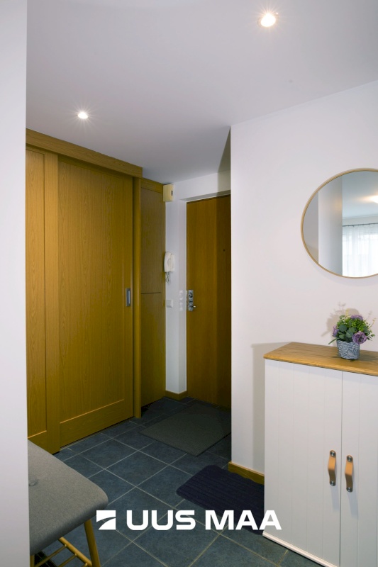 Tallinn, Kesklinna linnaosa, Roosikrantsi 13