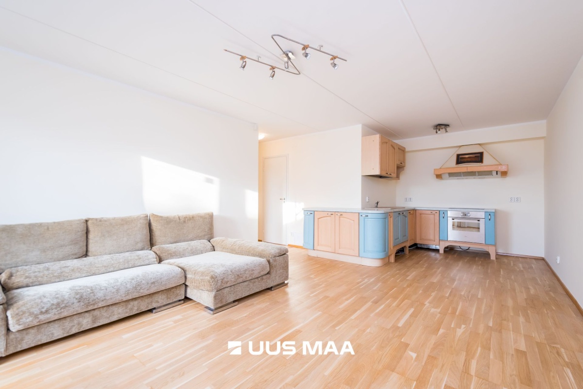 Tallinn, Kesklinna linnaosa, Ravi 12