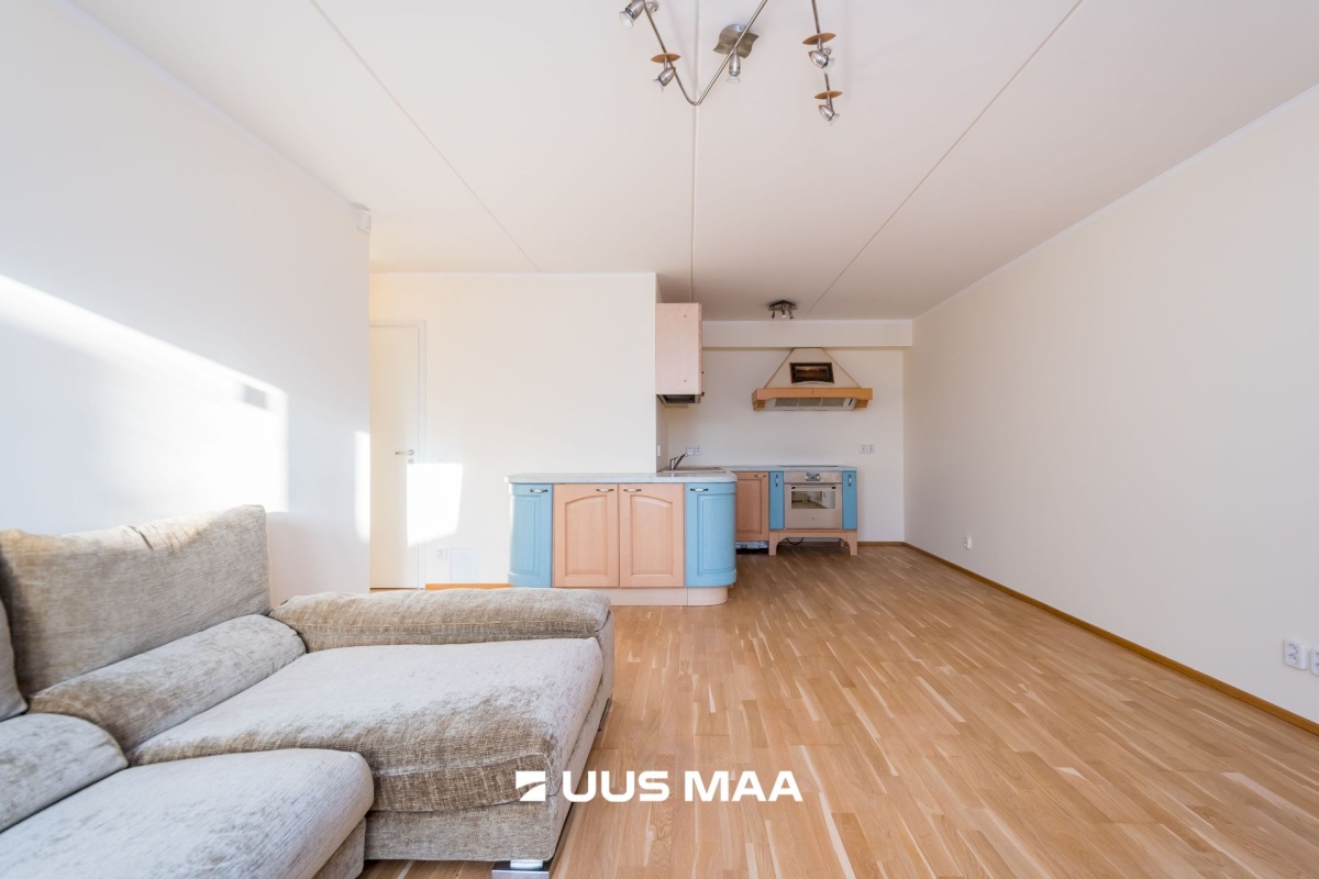 Tallinn, Kesklinna linnaosa, Ravi 12