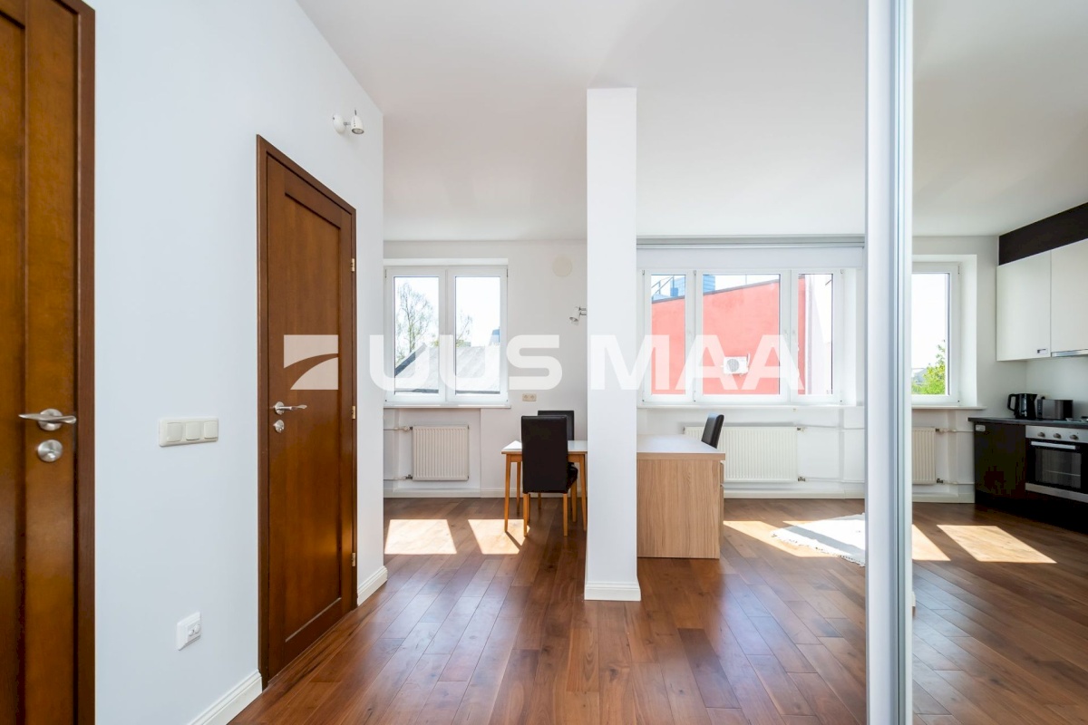 Tallinn, Kesklinna linnaosa, Narva mnt 6