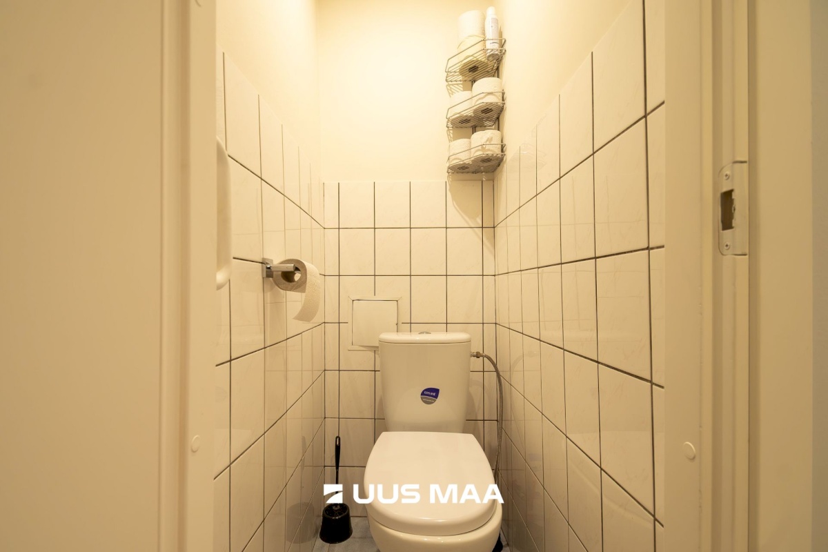 Saaremaa vald, Kuressaare linn, J.Smuuli 3