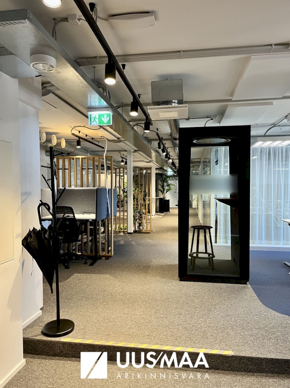 Tallinn, Kesklinna linnaosa, Maakri 19