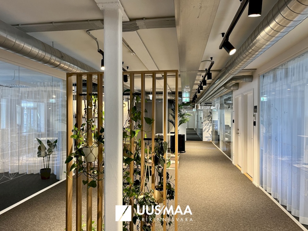 Tallinn, Kesklinna linnaosa, Maakri 19