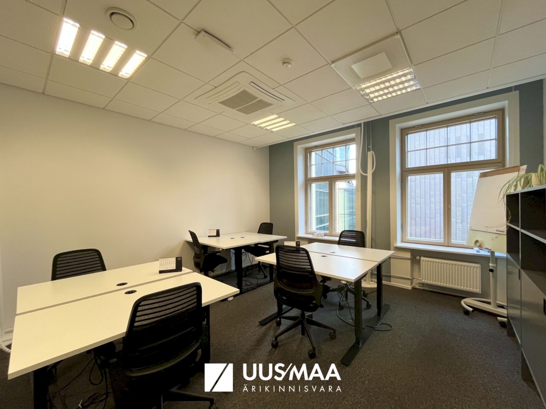 Tallinn, Kesklinna linnaosa, Maakri 19