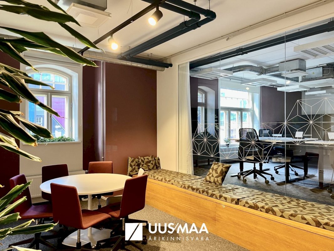 Tallinn, Kesklinna linnaosa, Maakri 19