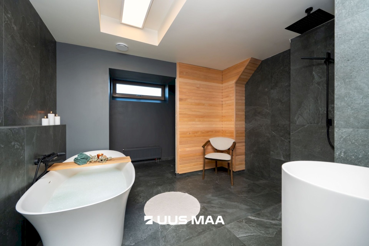 Tallinn, Kesklinna linnaosa, Juhkentali, Juhkentali 32