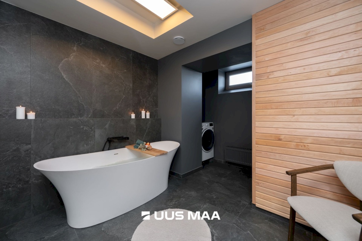 Tallinn, Kesklinna linnaosa, Juhkentali, Juhkentali 32