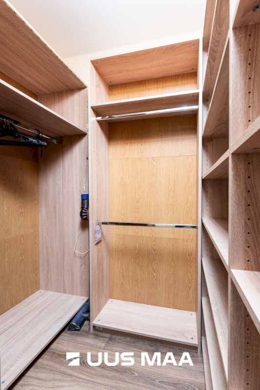 Tallinn, Mustamäe linnaosa, Mustamäe tee 96