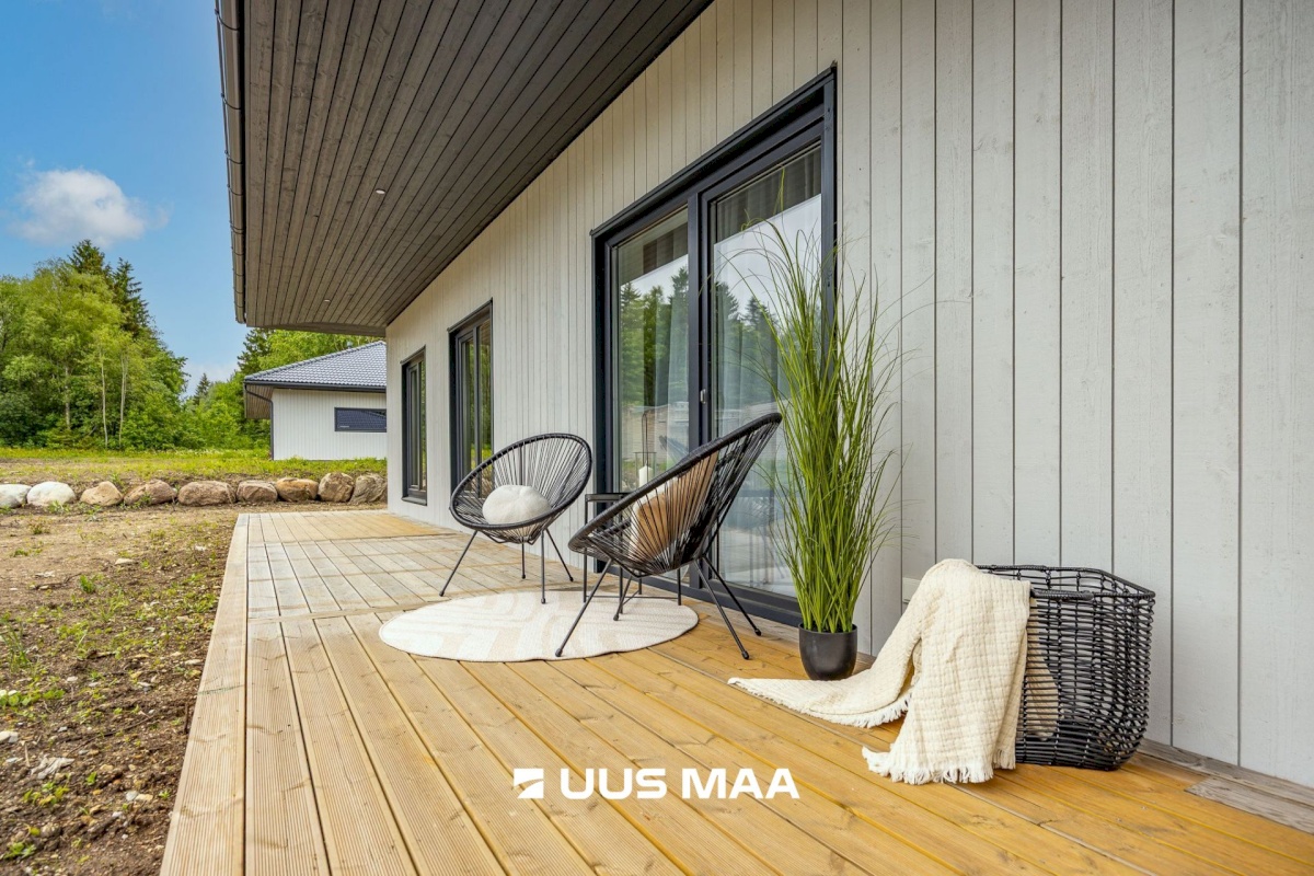 Anija vald, Kehra linn, C.R.Jakobsoni 1