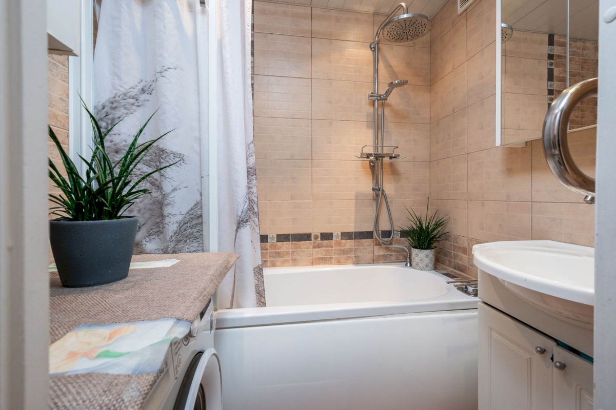 Tartu linn, Tartu linn, Annelinn, Kaunase pst 80