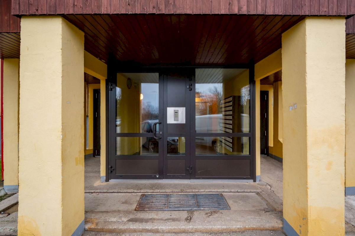 Tartu linn, Tartu linn, Annelinn, Kaunase pst 80