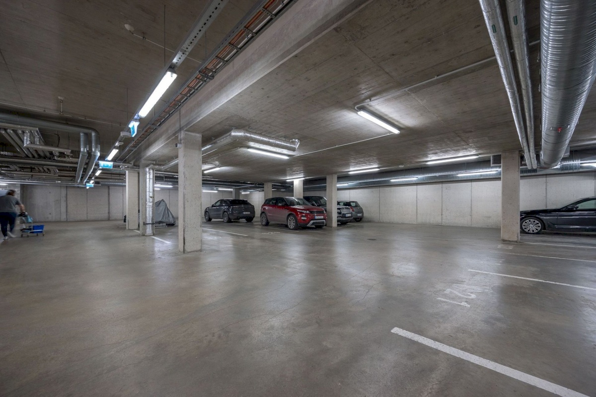 Tallinn, Kesklinna linnaosa, Staadioni tn 1