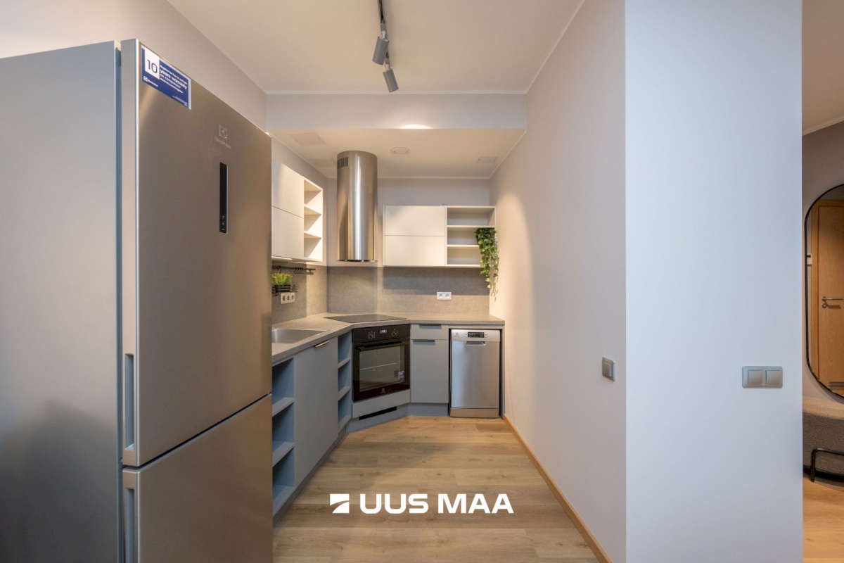 Tallinn, Kesklinna linnaosa, Südalinn, Tartu mnt 18