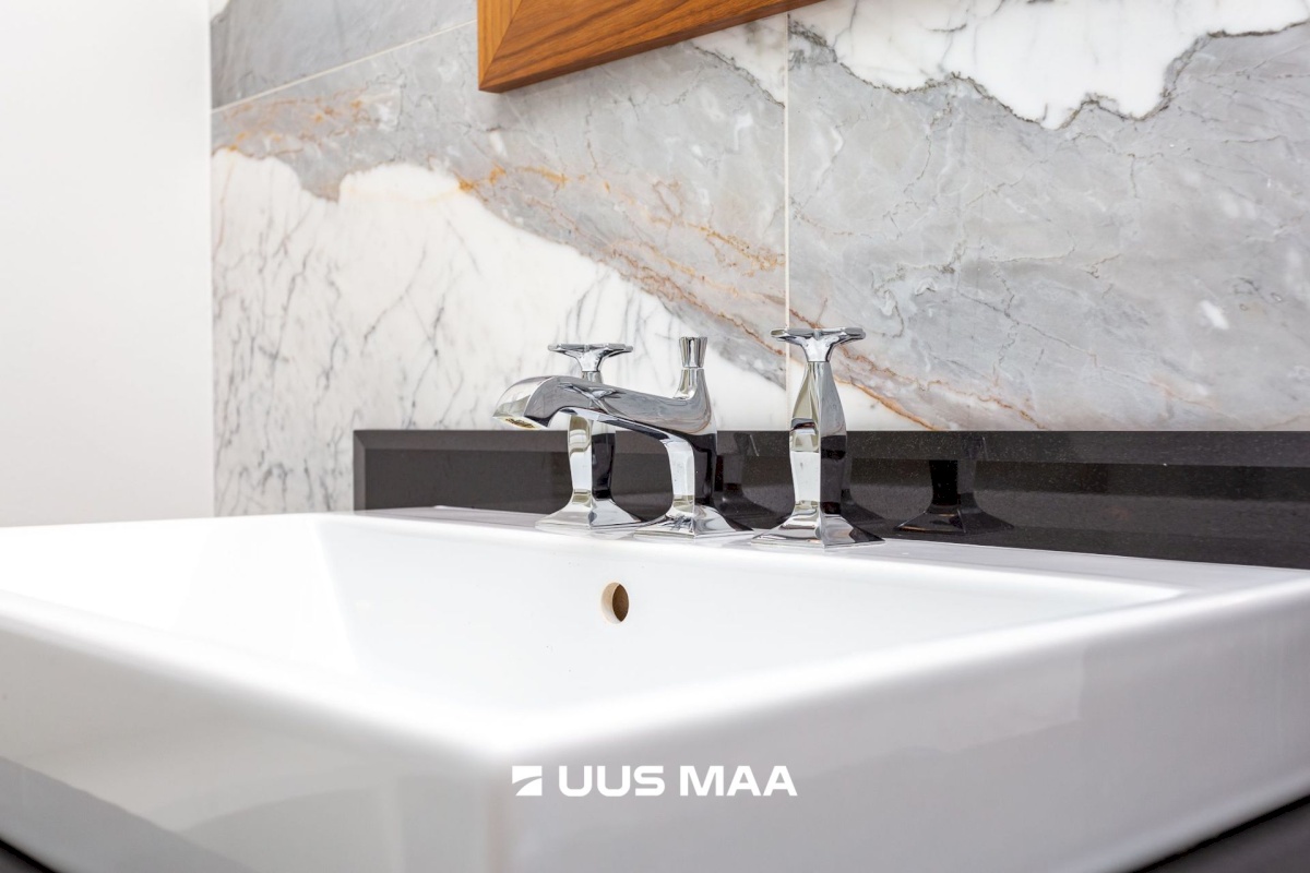 Tallinn, Kesklinna linnaosa, Vanalinn, Pagari 1