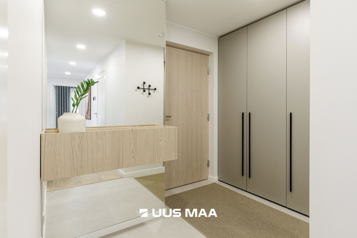 Saue vald, Saue linn, Keskuse 1/1-4